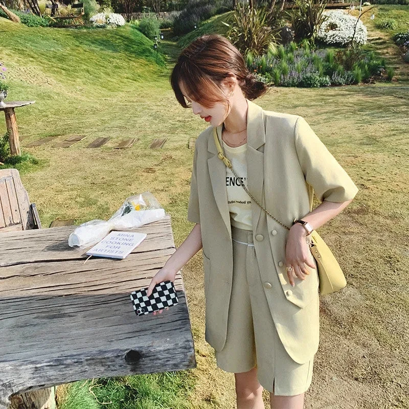 Women Summer Blazer Set Women's Suits Casual Oversize Short Sleeve Suit Solid Color 2 Piece Set Women Suit Blazer And Shorts
Women Summer Blazer Set Women's Suits Casual Oversize Short Sleeve Suit Solid Color 2 Piece Set Women Suit Blazer And Shorts