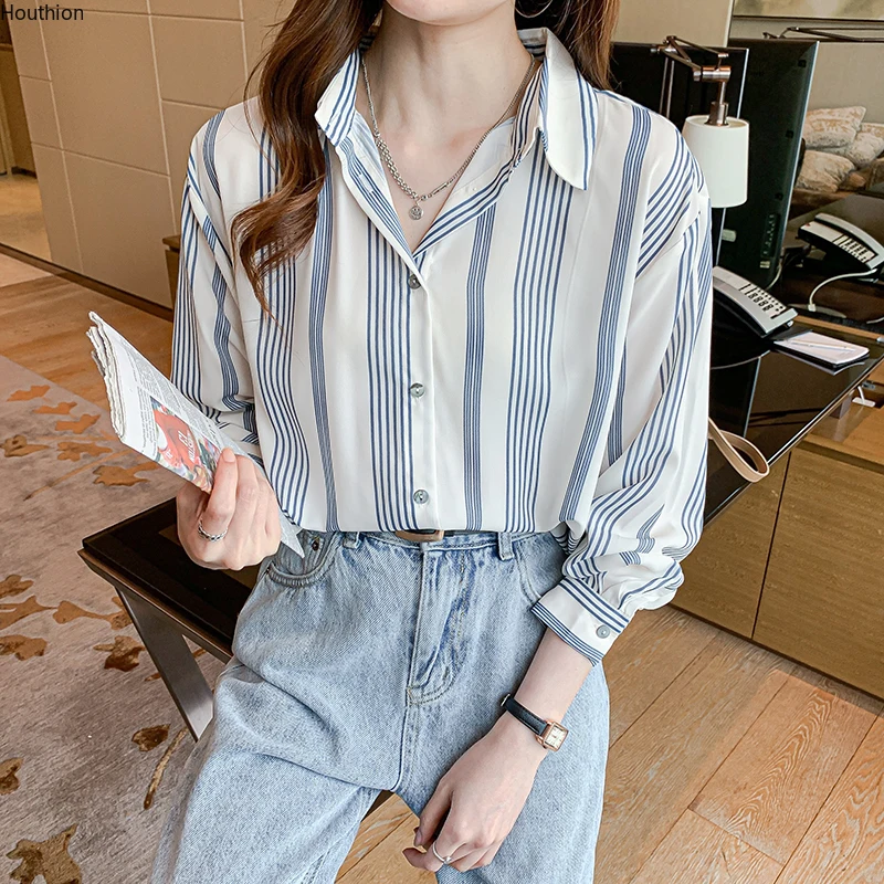 Print Striped Women's Blouse Casual Polo Shirt New Korean Loose Chiffon Plus Size Lady Long Sleeve Top Houthion
Print Striped Women's Blouse Casual Polo Shirt New Korean Loose Chiffon Plus Size Lady Long Sleeve Top Houthion