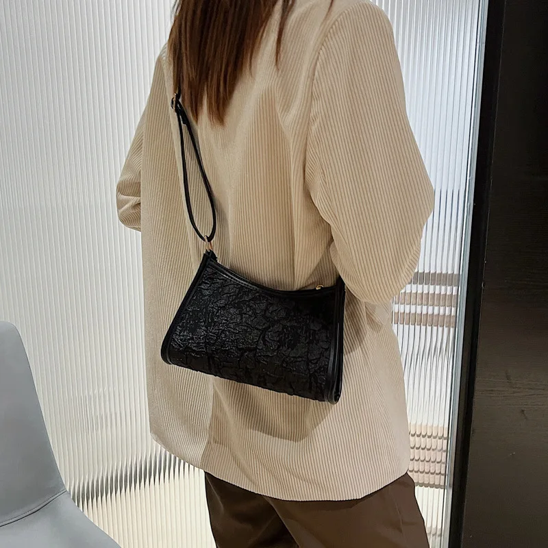 JOY Textured Small Square Bag Popular Bag Female 2021 New Lace Flower Fashion Underarm Bag Shoulder Bag
JOY Textured Small Square Bag Popular Bag Female 2021 New Lace Flower Fashion Underarm Bag Shoulder Bag