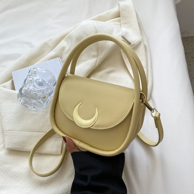 Luxury Designer Brand Handbags for Women 2022 Trend Small Shoudler Crossbody Bags Female High Quality PU Leather Hand Messenger
Luxury Designer Brand Handbags for Women 2022 Trend Small Shoudler Crossbody Bags Female High Quality PU Leather Hand Messenger