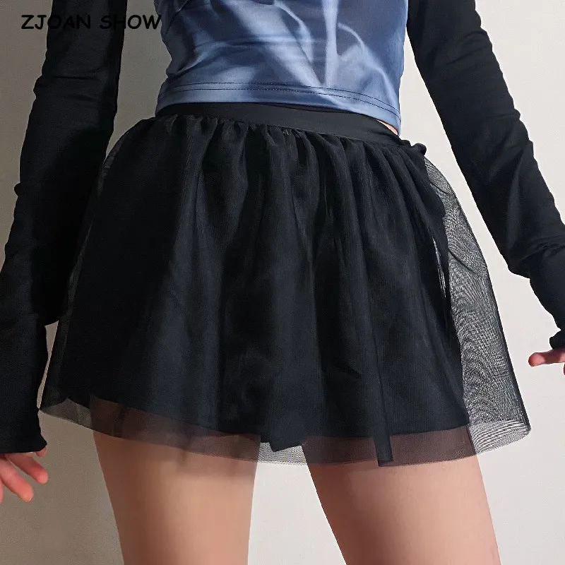 

2023 Fashion Bow Zipper Waist Spliced Mesh Mini Skirts Ruched Ball Gown With Bud Shorts Underwear Lining Skater Skirts Black