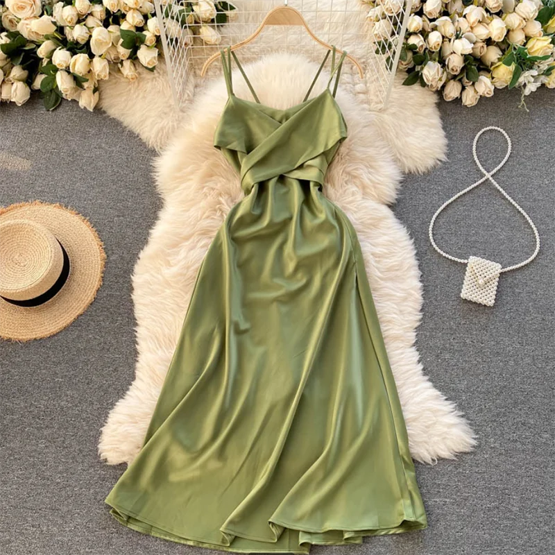 Women Spaghetti Strap Dress Summer Crossover V-neck Sexy Backless Long Dresses Female Elegant Bohemian Party Dress Vestido
Women Spaghetti Strap Dress Summer Crossover V-neck Sexy Backless Long Dresses Female Elegant Bohemian Party Dress Vestido