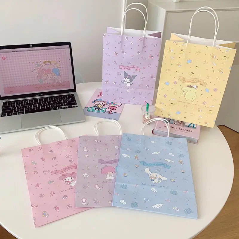 5 шт. Sanrio Kawaii HelloKitty Сумочка MyMelody Cinnamoroll аниме творческая большая емкость Girl детский день рождения свадебный подарок сумка
5 шт. Sanrio Kawaii HelloKitty Сумочка MyMelody Cinnamoroll аниме творческая большая емкость Girl детский день рождения свадебный подарок сумка