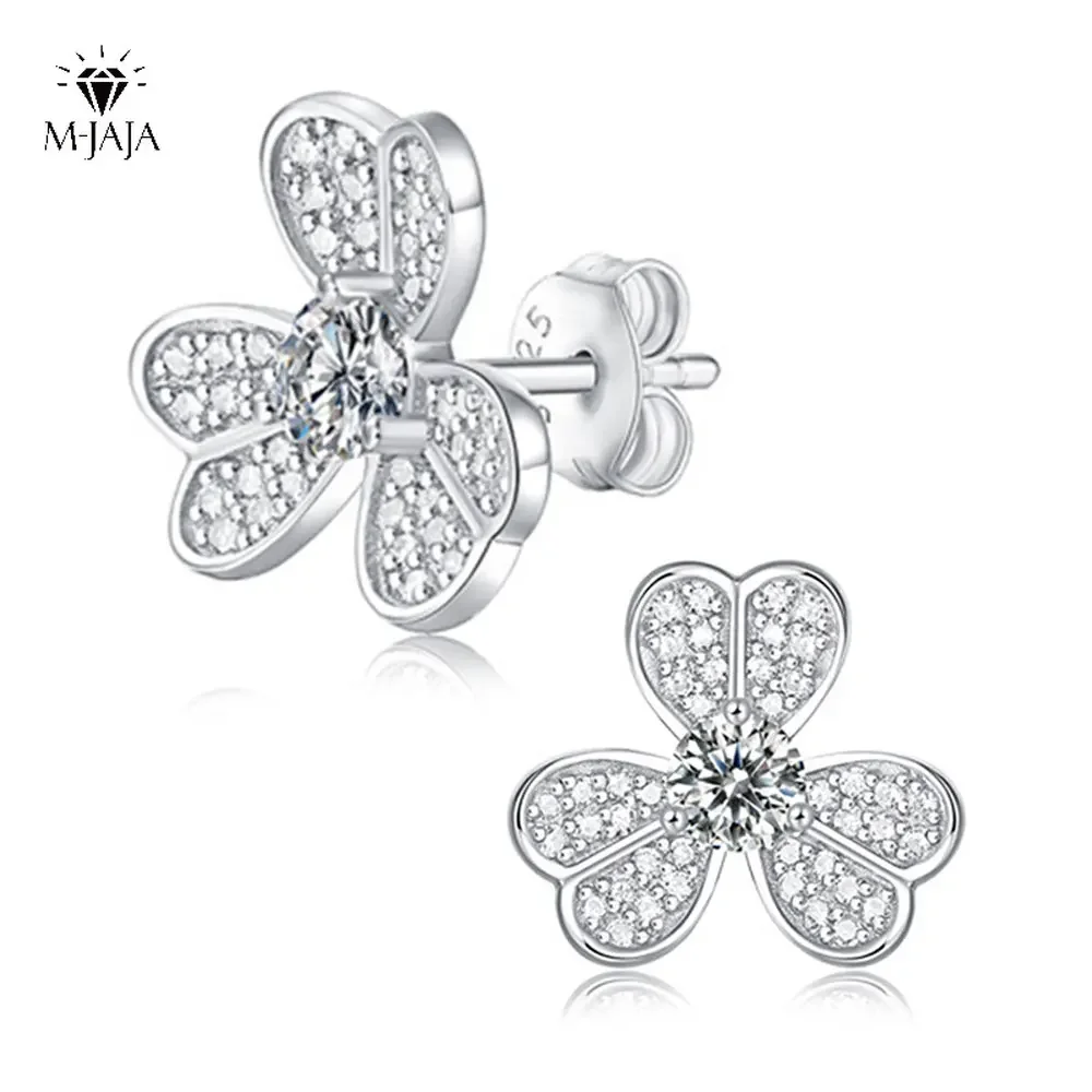 Moissanite Earrings 18K White Gold Plated Genuine 925 Sterling Silver Clover Earrings 0.6ct D Color VVS1 Clarity Fine Jewelry 
Moissanite Earrings 18K White Gold Plated Genuine 925 Sterling Silver Clover Earrings 0.6ct D Color VVS1 Clarity Fine Jewelry