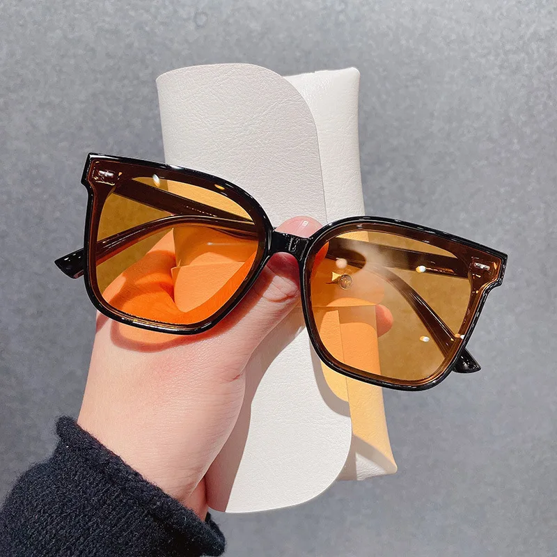 

Женские очки 2022, трендовые мужские очки, Винтажные Солнцезащитные очки для улицы, летние солнцезащитные очки от известного бренда класса люкс с защитой UV400