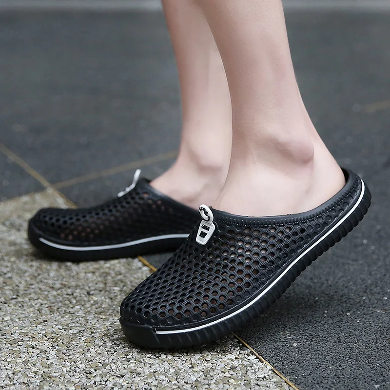 Summer Couple Clogs 2022 Classic Casual Light Beach Sandals Men Garden Outdoor Flat Slides Slippers for Women EVA Zapatos Hombre
Summer Couple Clogs 2022 Classic Casual Light Beach Sandals Men Garden Outdoor Flat Slides Slippers for Women EVA Zapatos Hombre