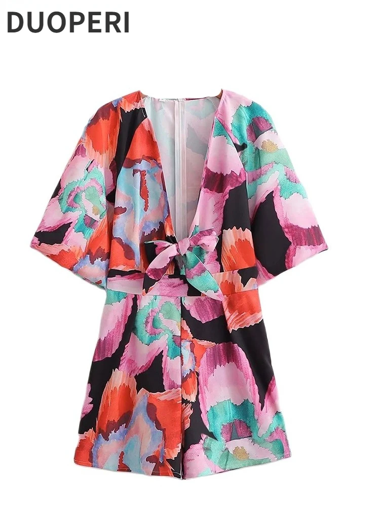 DUOPERI Women Fashion Printed High Waist with Bowknot Rompers Vintage Short Sleeves V-Neck Back Zipper Female Chic Lady Playsuit
DUOPERI Women Fashion Printed High Waist with Bowknot Rompers Vintage Short Sleeves V-Neck Back Zipper Female Chic Lady Playsuit