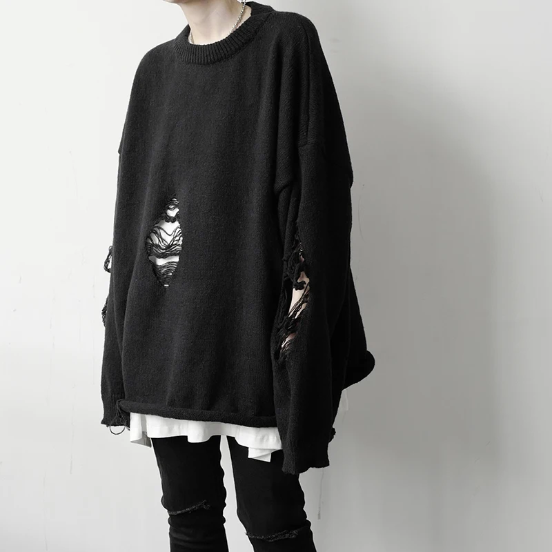 SuperAen New Autumn and Winter Dark Korean Ripped Sweater Street O-Neck Oversize Fashion Pullover
SuperAen New Autumn and Winter Dark Korean Ripped Sweater Street O-Neck Oversize Fashion Pullover