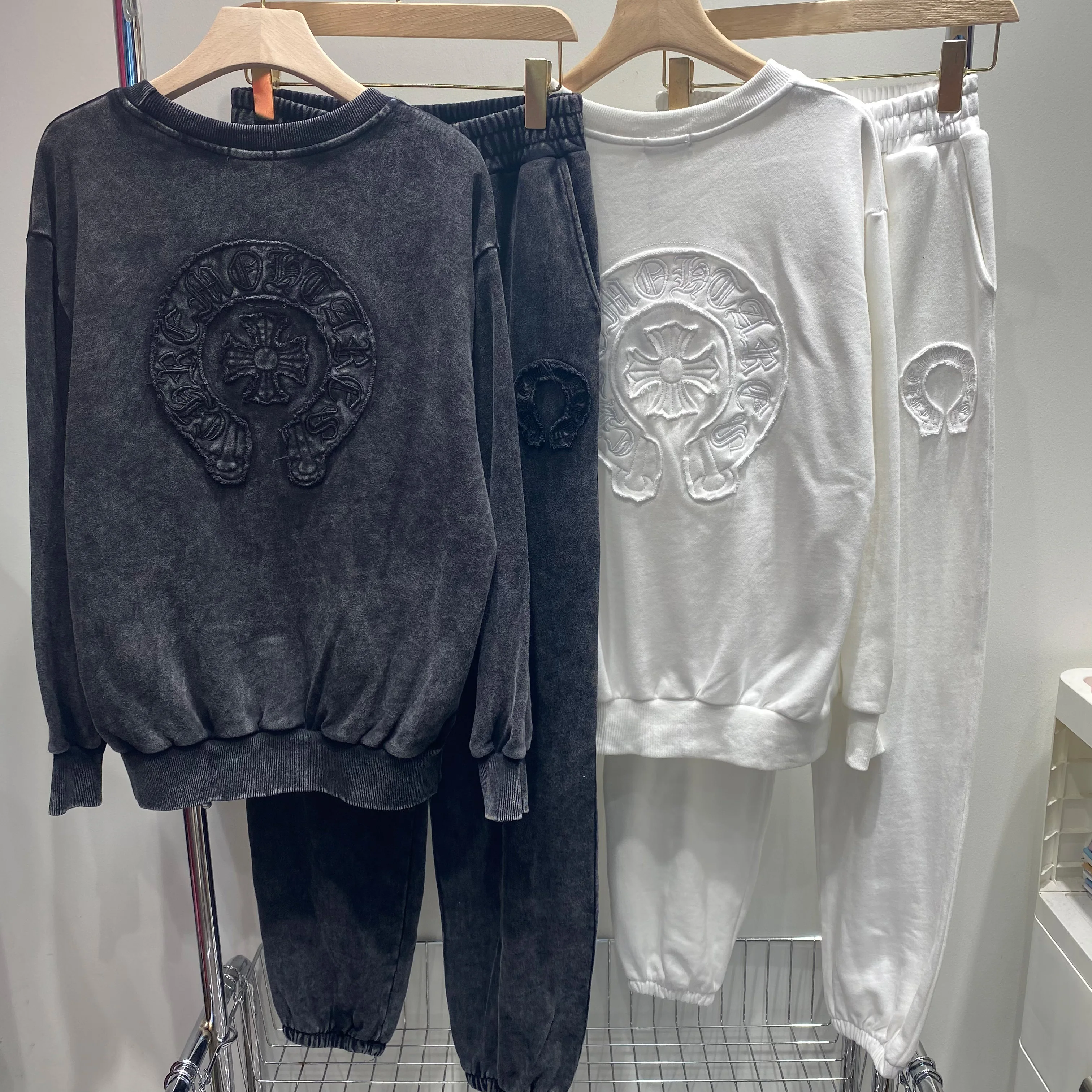 MCDV Cotton Ladies Casual Long Sleeve Loose Crew Neck Sweatshirt Cross Pattern Print 2023 Autumn Winter Trendy Top and Pant Set
MCDV Cotton Ladies Casual Long Sleeve Loose Crew Neck Sweatshirt Cross Pattern Print 2023 Autumn Winter Trendy Top and Pant Set