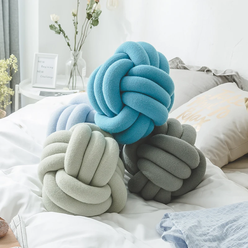 Knot Knit Throw Chunky Knitted Tube Handmade Baby Yarns Magic Weight Pillow Gift DST Decoration Acrylic
Knot Knit Throw Chunky Knitted Tube Handmade Baby Yarns Magic Weight Pillow Gift DST Decoration Acrylic