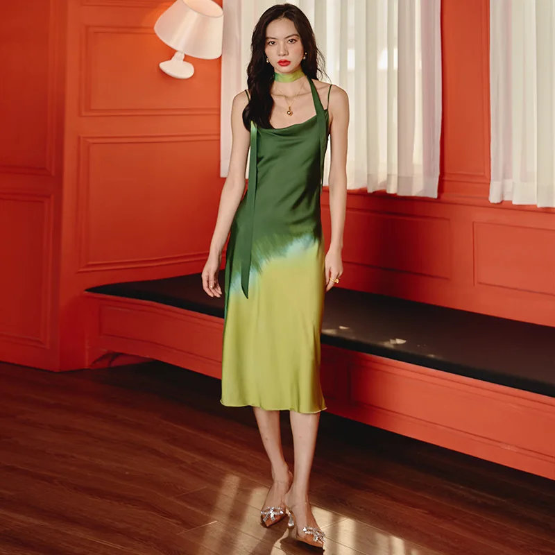Nightdress Women Sleepwear Nightgown Ladies Lingerie Sexy Pajamas Rainbow Summer Ice Silk Lounge Gradient Swing Collar Homewear
Nightdress Women Sleepwear Nightgown Ladies Lingerie Sexy Pajamas Rainbow Summer Ice Silk Lounge Gradient Swing Collar Homewear