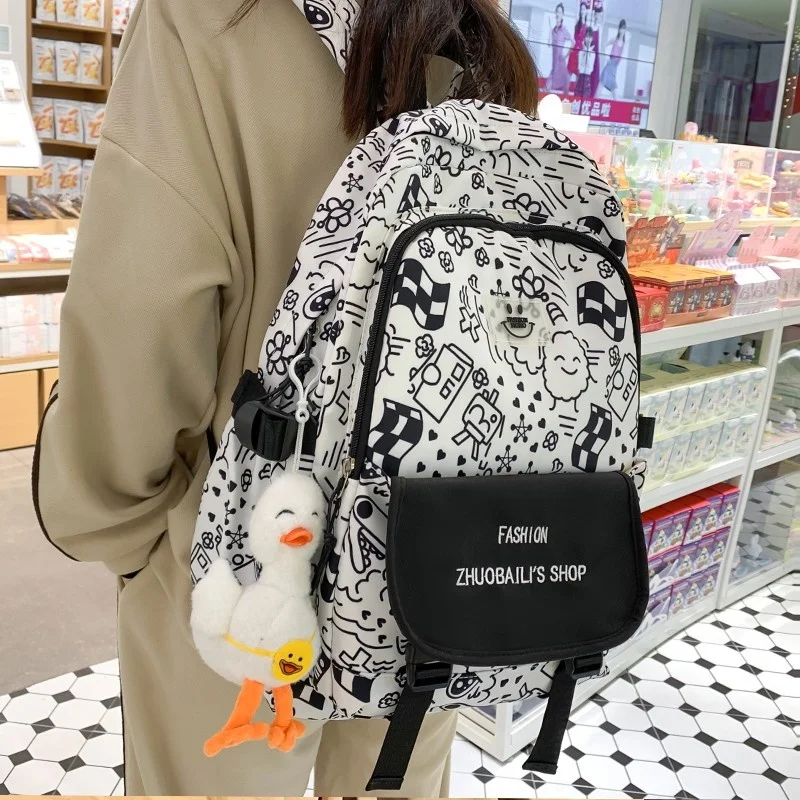 Ransel Wanita Grafiti Mode Ransel Penyimpanan Lucu Jepang Tas Sekolah Tahan Air Kapasitas Besar untuk Anak Perempuan Tas
Ransel Wanita Grafiti Mode Ransel Penyimpanan Lucu Jepang Tas Sekolah Tahan Air Kapasitas Besar untuk Anak Perempuan Tas