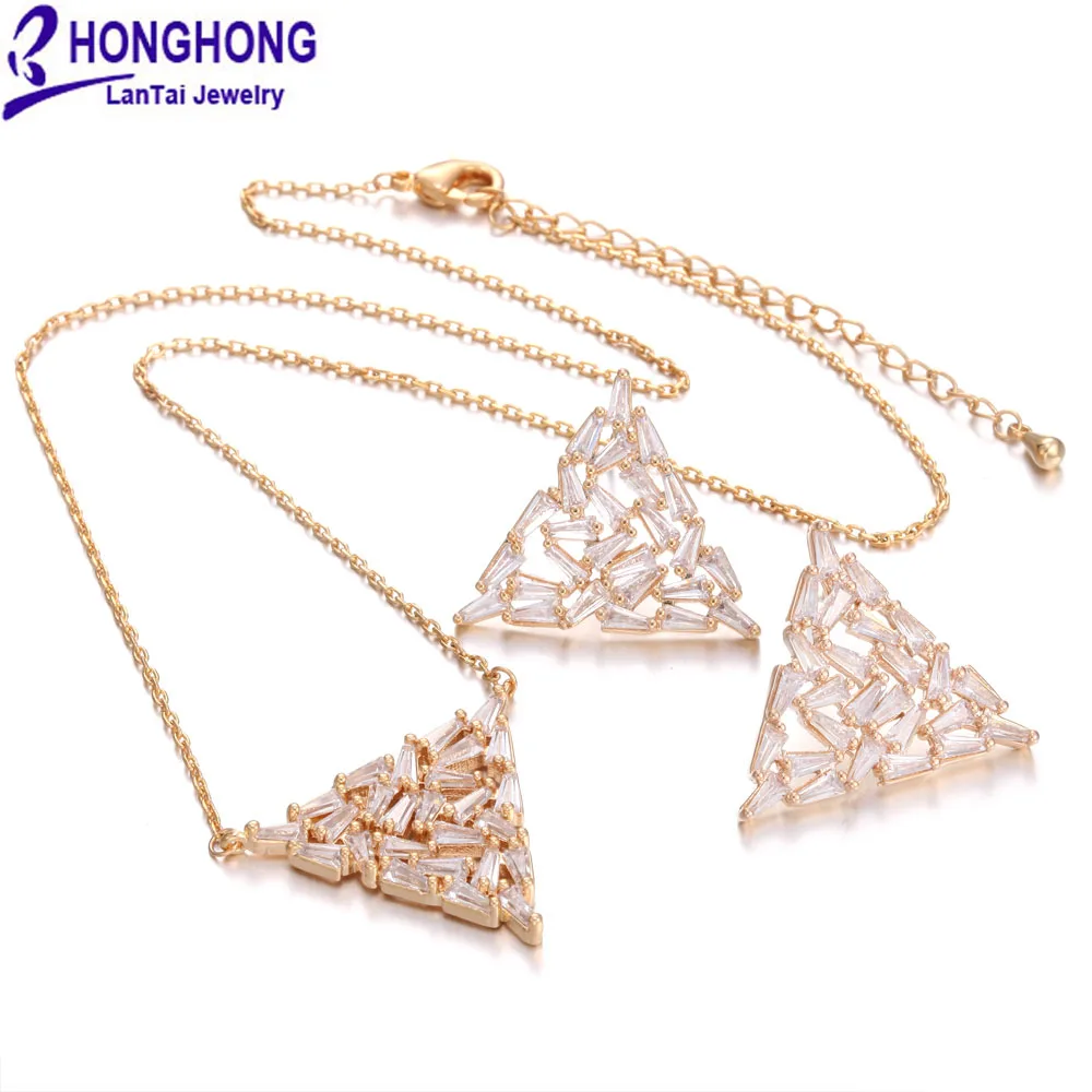 Women's triangle Earrings Necklace Set 3A grade zircon high quality two piece set of popular jewelry
Women's triangle Earrings Necklace Set 3A grade zircon high quality two piece set of popular jewelry