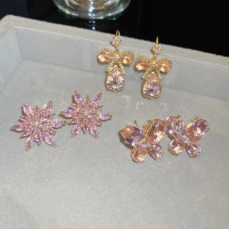 2022 Korean New Exquisite Bow Earrings Fashion Temperament Pink Geometric Earrings Female Jewelry
2022 Korean New Exquisite Bow Earrings Fashion Temperament Pink Geometric Earrings Female Jewelry