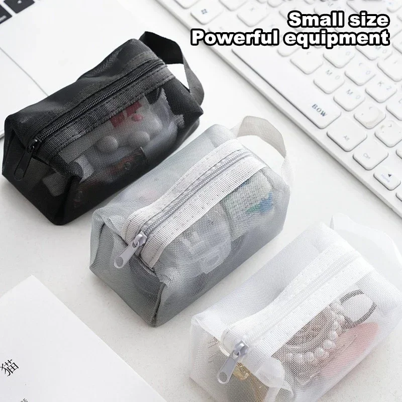 MOONBIFFY Портативная косметичка из полиэстера
MOONBIFFY Портативная косметичка из полиэстера