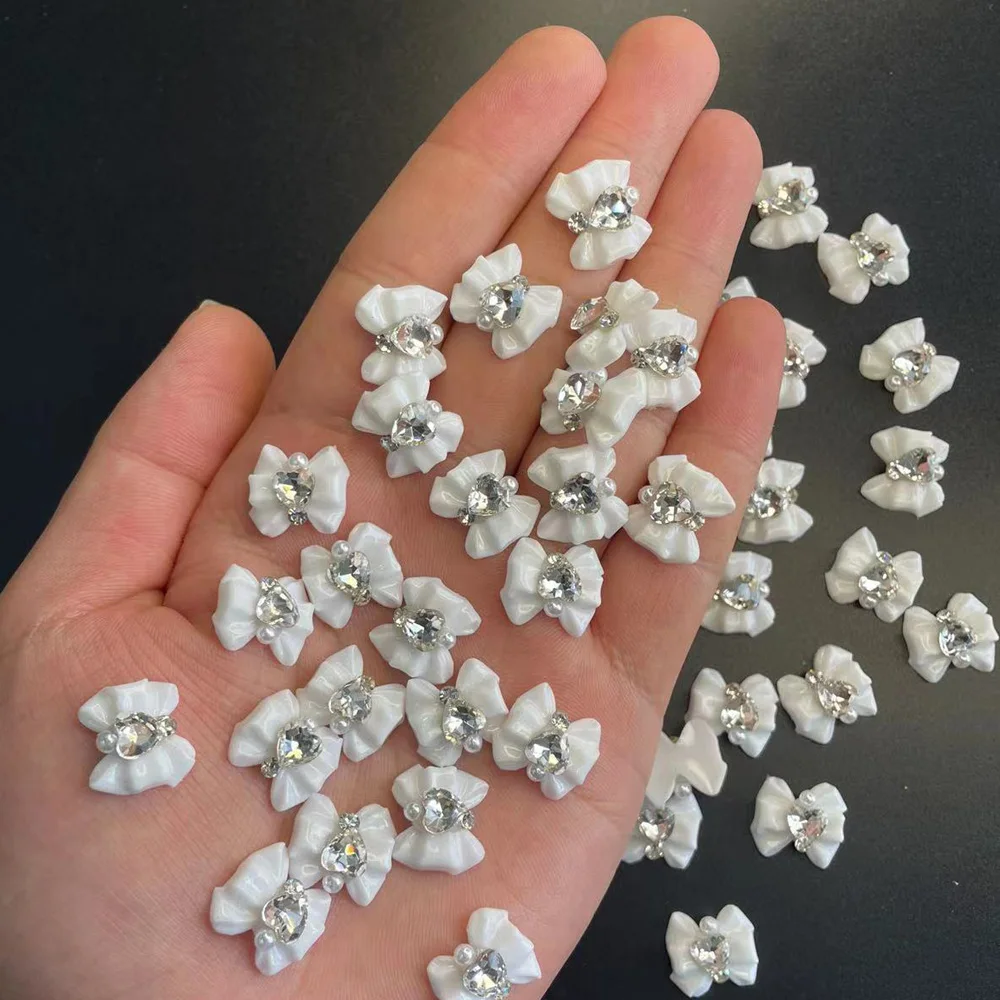 10pcs Japanese Sailor Heart Moon Nail Art Charms 3D Resin Bowknot Heart Diamond Nail Decor With Pearl Crystal Manicure Supplies+ 
10pcs Japanese Sailor Heart Moon Nail Art Charms 3D Resin Bowknot Heart Diamond Nail Decor With Pearl Crystal Manicure Supplies+