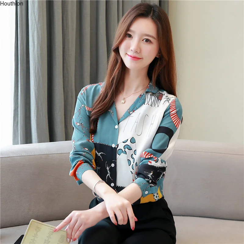 New Printed Silk Long-sleeved Blouse Suit Collar Summer Tops Thin Comfortable Fashion Casual Shirt 2021 Female Clothing
New Printed Silk Long-sleeved Blouse Suit Collar Summer Tops Thin Comfortable Fashion Casual Shirt 2021 Female Clothing