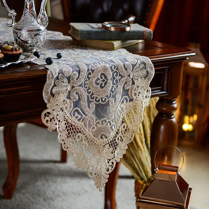 Luxury Lace Table Runners European Embroidery Tables Towel TV Cabinet Piano Party Covers Cloth Living Room Party Wedding Decor
Luxury Lace Table Runners European Embroidery Tables Towel TV Cabinet Piano Party Covers Cloth Living Room Party Wedding Decor