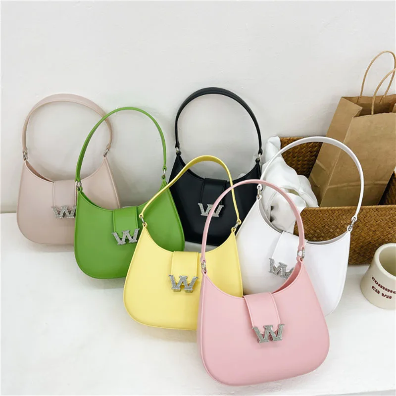 Fashion Simple New Jelly Bag Diamond Buckle Pop Candy Color Moon Bags Daily All-Matching Underarm Single Shoulder Crossbody Pack
Fashion Simple New Jelly Bag Diamond Buckle Pop Candy Color Moon Bags Daily All-Matching Underarm Single Shoulder Crossbody Pack