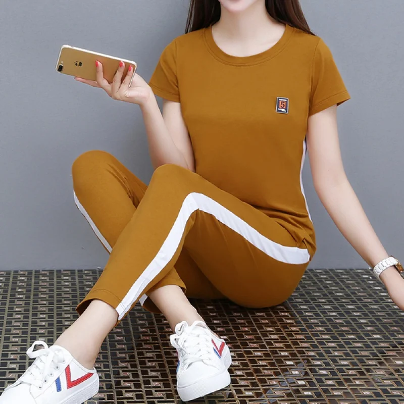 611#Summer Sports Suit for Women2022New Loose Cropped Pants Large Size Short-Sleeved Top Casual Two-Piece Suit Trendy
611#Summer Sports Suit for Women2022New Loose Cropped Pants Large Size Short-Sleeved Top Casual Two-Piece Suit Trendy
