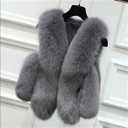 Casual Women Imitation Fox Fur Grass Vest Jacket 2022 Spring Autumn New Women's Casual Sleeveless Splicing Vest Short Wool Coat
Casual Women Imitation Fox Fur Grass Vest Jacket 2022 Spring Autumn New Women's Casual Sleeveless Splicing Vest Short Wool Coat