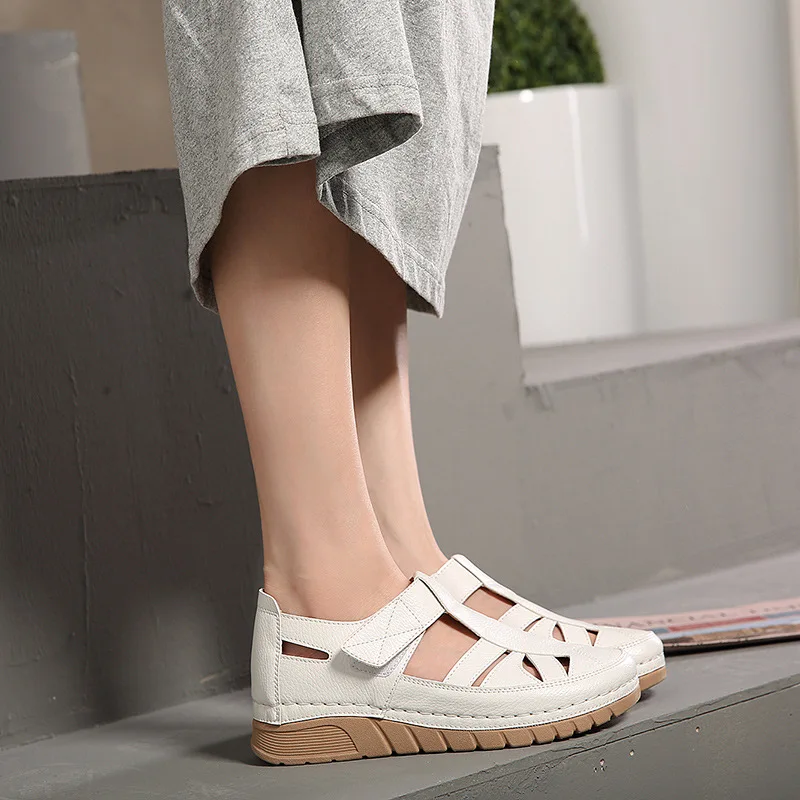 Women Roman Sandals Flat Shoes PU Round Shape Solid Color button Hollow Out Large Size
Women Roman Sandals Flat Shoes PU Round Shape Solid Color button Hollow Out Large Size