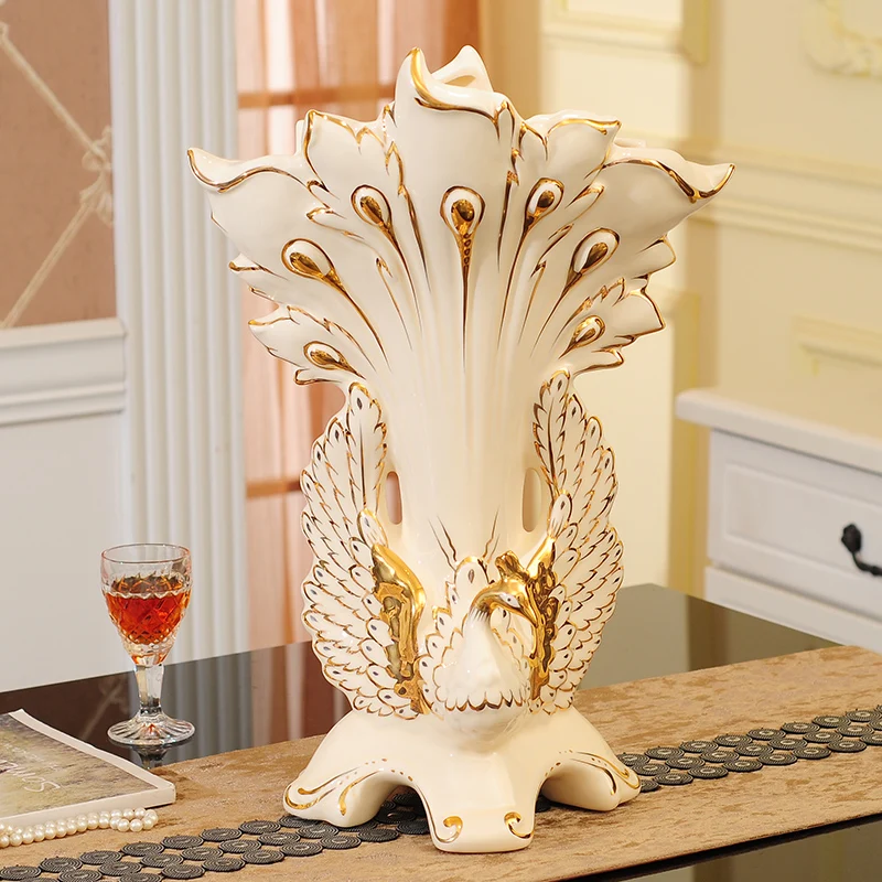 European home Peacock vase decorations living room ceramic vase creative ornaments
European home Peacock vase decorations living room ceramic vase creative ornaments