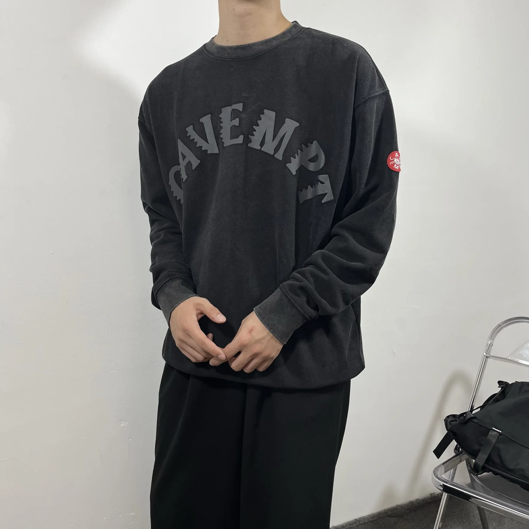 CAVEMPT round neck top men's American fashion brand high street casual heavy weight wash used fried color foam printed ce sweate
CAVEMPT round neck top men's American fashion brand high street casual heavy weight wash used fried color foam printed ce sweate