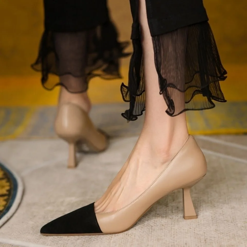 Women Casual Low Heel Retro Matching Color Pointed Heels Soft Leather French Patchwork Brown Shallow Single Shoes High Heel for
Women Casual Low Heel Retro Matching Color Pointed Heels Soft Leather French Patchwork Brown Shallow Single Shoes High Heel for