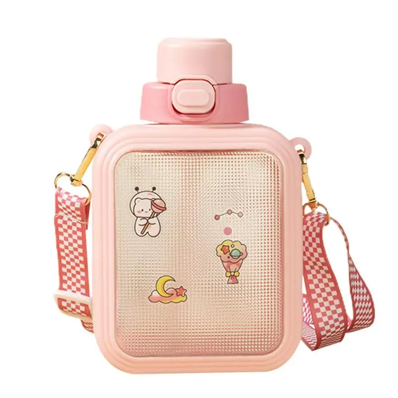 Плоская фляга для воды 750 мл милые бутылки для воды с соломинкой портативная дорожная кружка Сумочка герметичная A5 бутылка для воды для спор...
Плоская фляга для воды 750 мл милые бутылки для воды с соломинкой портативная дорожная кружка Сумочка герметичная A5 бутылка для воды для спор...