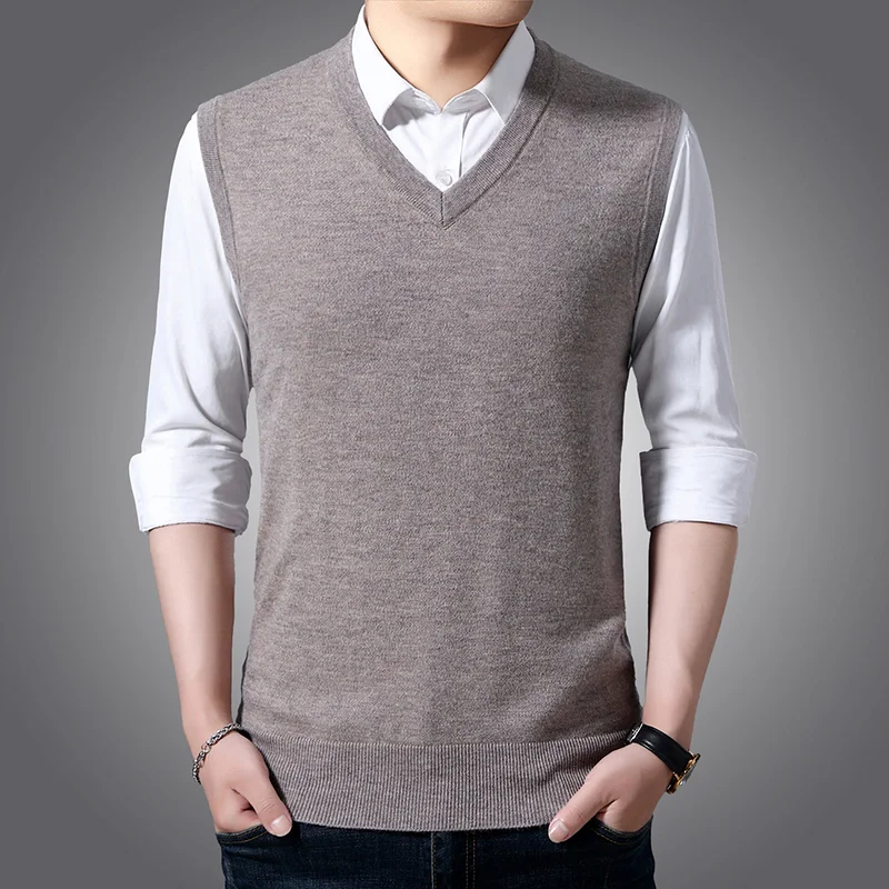 Classic Style 8 Colors Men's V-neck Vest Sweater Business Fashion Casual Solid Color Sleeveless Pullover Vest Tops Male Brand
Classic Style 8 Colors Men's V-neck Vest Sweater Business Fashion Casual Solid Color Sleeveless Pullover Vest Tops Male Brand
