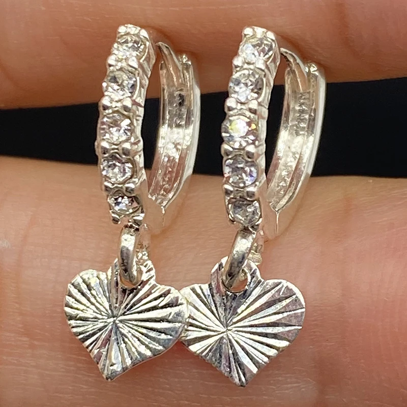 Indian white diamond zircon silver ring sweet silver ring party like Dubai silver ring love classic ring earrings, silver,
Indian white diamond zircon silver ring sweet silver ring party like Dubai silver ring love classic ring earrings, silver,