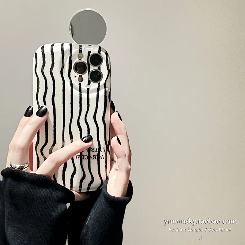 Curved air cushion irregular black stripe flip makeup mirror Phone Case For iphone 14 13 12 11 Pro Max TPU Fashion new products
Curved air cushion irregular black stripe flip makeup mirror Phone Case For iphone 14 13 12 11 Pro Max TPU Fashion new products