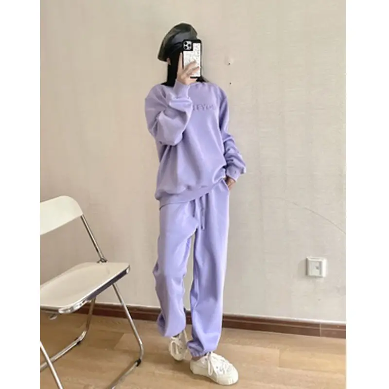 2022 Autumn and Winter New Fashion Casual Sportswear Three-dimensional Printing Purple Sweatshirt Two-piece Pants Set Women
2022 Autumn and Winter New Fashion Casual Sportswear Three-dimensional Printing Purple Sweatshirt Two-piece Pants Set Women