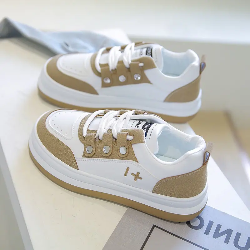QWEEK Spring White Women's Platform Sneakers 2022 New Spring and Autumn Casual Sports Shoes Vulcanize Canvas Flat Tennis Running
QWEEK Spring White Women's Platform Sneakers 2022 New Spring and Autumn Casual Sports Shoes Vulcanize Canvas Flat Tennis Running