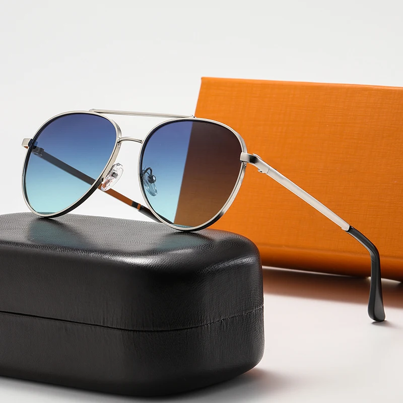 Sunglasses AAA Men Luxury Brand l-u Mirror Colors optical pilot Women 30G glasses Metal frame Vintage
Sunglasses AAA Men Luxury Brand l-u Mirror Colors optical pilot Women 30G glasses Metal frame Vintage