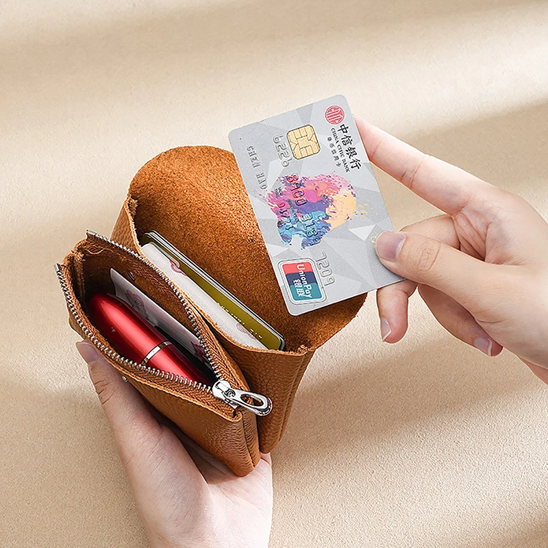 Cowhide Women's Small Purses Fashion Female Short Coin Wallets Pouch Handbag For Girls Card Holder Money Bag 
Cowhide Women's Small Purses Fashion Female Short Coin Wallets Pouch Handbag For Girls Card Holder Money Bag