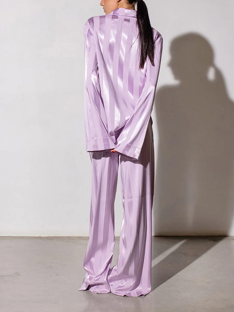 Women s Cozy 2 Piece Lounge Set Pajama Set with Long Sleeve Button Shirt Top and Comfy Striped Pants Sleepwear Sets
Women s Cozy 2 Piece Lounge Set Pajama Set with Long Sleeve Button Shirt Top and Comfy Striped Pants Sleepwear Sets