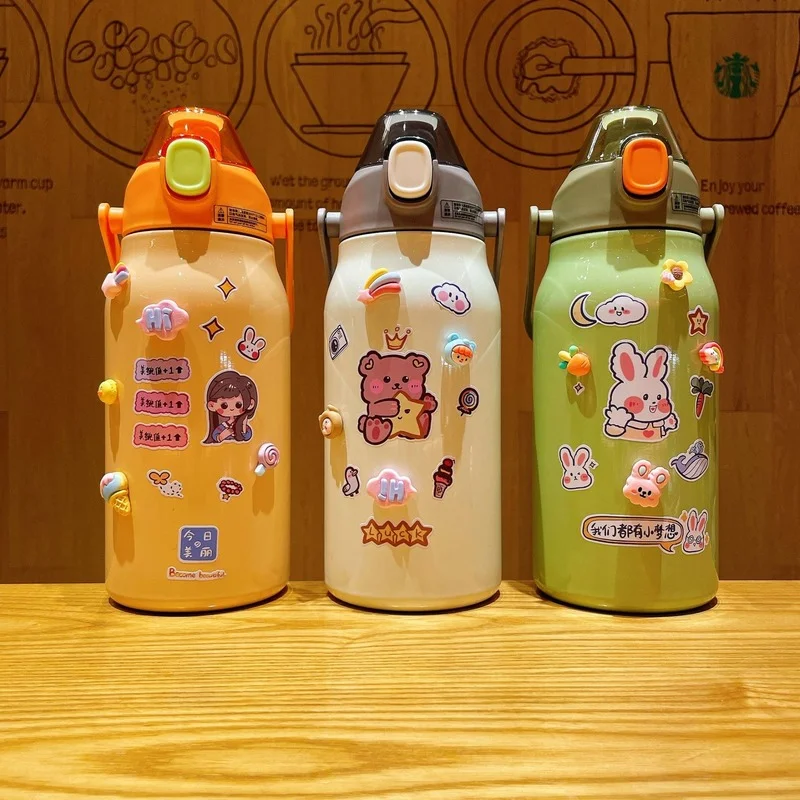 1300ml Large Capacity DIY Sticker Thermos Cup with Straw Simple Student Water Bottle with Handle Portable Anti-fall Vacuum Flask
1300ml Large Capacity DIY Sticker Thermos Cup with Straw Simple Student Water Bottle with Handle Portable Anti-fall Vacuum Flask