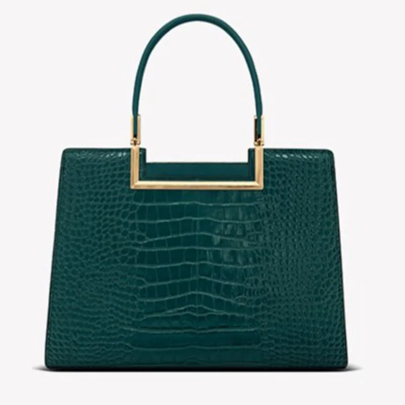 Genuine leather large Capacity 2023 Alligator Pattern Women's Bag Luxurious Handbag Versatile Fashion Shoulder Bag Messenger Bag
Genuine leather large Capacity 2023 Alligator Pattern Women's Bag Luxurious Handbag Versatile Fashion Shoulder Bag Messenger Bag