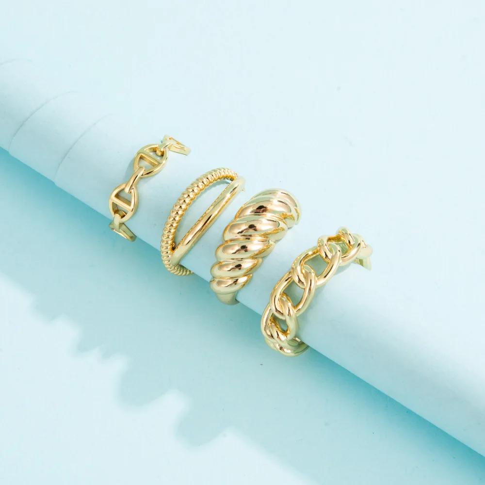 Gold Color Boutique Alloy Rings for Women 2023 New Fashion Simple Girls Rings Hollow Luxury Party Metal Rings Wholesale
Gold Color Boutique Alloy Rings for Women 2023 New Fashion Simple Girls Rings Hollow Luxury Party Metal Rings Wholesale