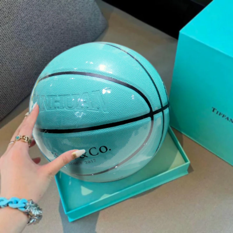 Basketball Pink Blue Size 7 Adult and Children's Durable Ball Star PU Gift Box Training Competition Special Basketball Gift
Basketball Pink Blue Size 7 Adult and Children's Durable Ball Star PU Gift Box Training Competition Special Basketball Gift