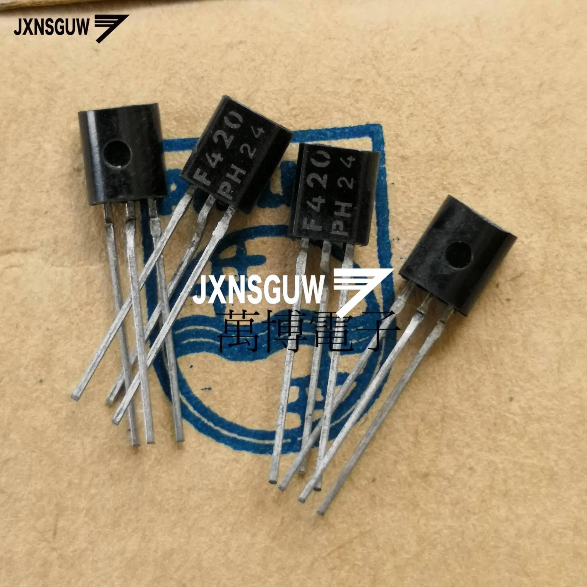 10PCS Original PH BF420 TO-92 Transistor F420 Audio pair tube power Amplifier Transistor Triode 420 Bagged Laser word
10PCS Original PH BF420 TO-92 Transistor F420 Audio pair tube power Amplifier Transistor Triode 420 Bagged Laser word