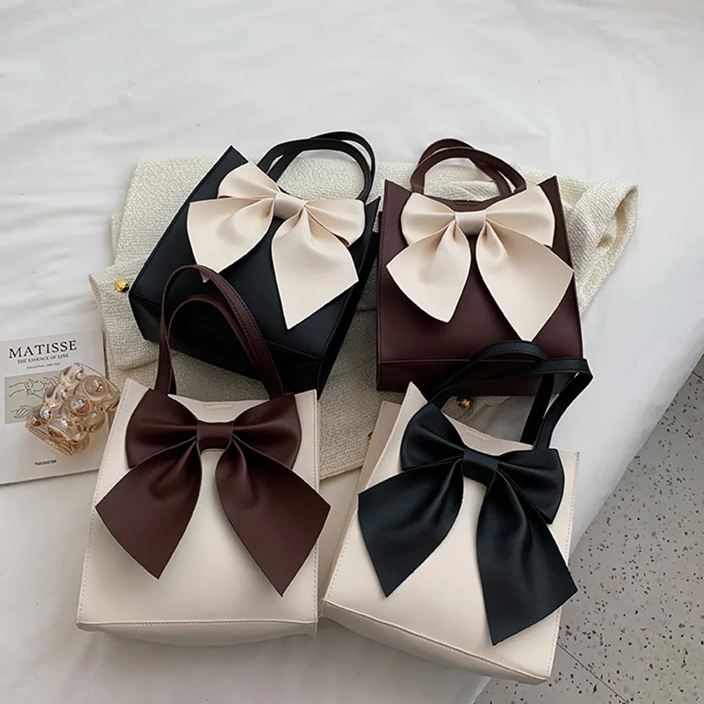 Bags for Women PU Leather Handbag with Bow Lady Casual Large Capacity Top-handle Bag Mobile Phone Casual Shoulder Bags
Bags for Women PU Leather Handbag with Bow Lady Casual Large Capacity Top-handle Bag Mobile Phone Casual Shoulder Bags