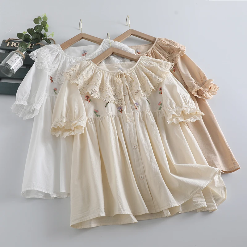 Summer New Sweet Mori Style Embroidered Top For Woman Short Sleeve Single Breasted Casual Tops ML0626-02
Summer New Sweet Mori Style Embroidered Top For Woman Short Sleeve Single Breasted Casual Tops ML0626-02
