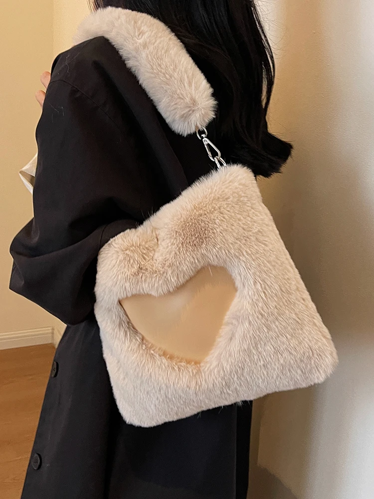 Love Heart Faux Fur Ladies Shoulder Bag Soft Plush Female Tote Winter Underarm Bags Large Capacity Women's Fluffy Handbags Purse
Love Heart Faux Fur Ladies Shoulder Bag Soft Plush Female Tote Winter Underarm Bags Large Capacity Women's Fluffy Handbags Purse