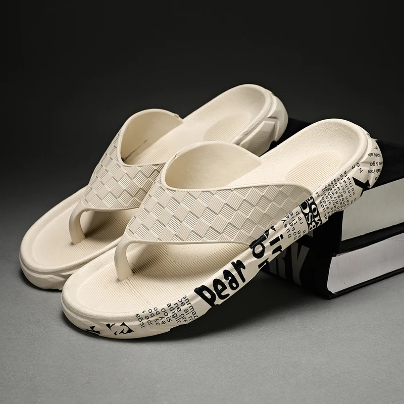 High Quality 2023 Men Slippers Outdoor Mens Flip Flops Indoor Men's Casual Shoes Classic Beach Slippers Anti-slip Summer Sandals
High Quality 2023 Men Slippers Outdoor Mens Flip Flops Indoor Men's Casual Shoes Classic Beach Slippers Anti-slip Summer Sandals