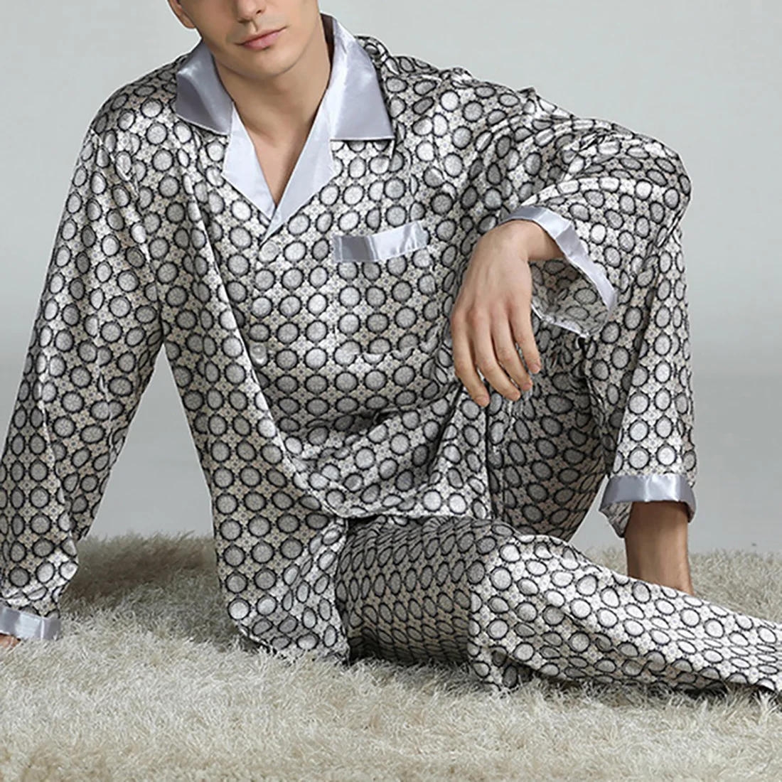 

Mens Stain Silk Pajama Sets Pajamas Men Slpwear Modern Style Printed Silk Nightgown Home Male Satin Soft Cozy Slping Pajamas