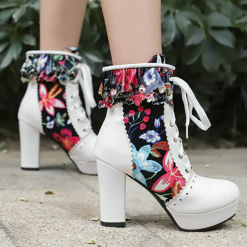 Floral Print Elegant Woman Winter High Heeled Shoes With Ruffles Platform Block Heels Lace-up Brogue Designer Ankle Boots Women
Floral Print Elegant Woman Winter High Heeled Shoes With Ruffles Platform Block Heels Lace-up Brogue Designer Ankle Boots Women