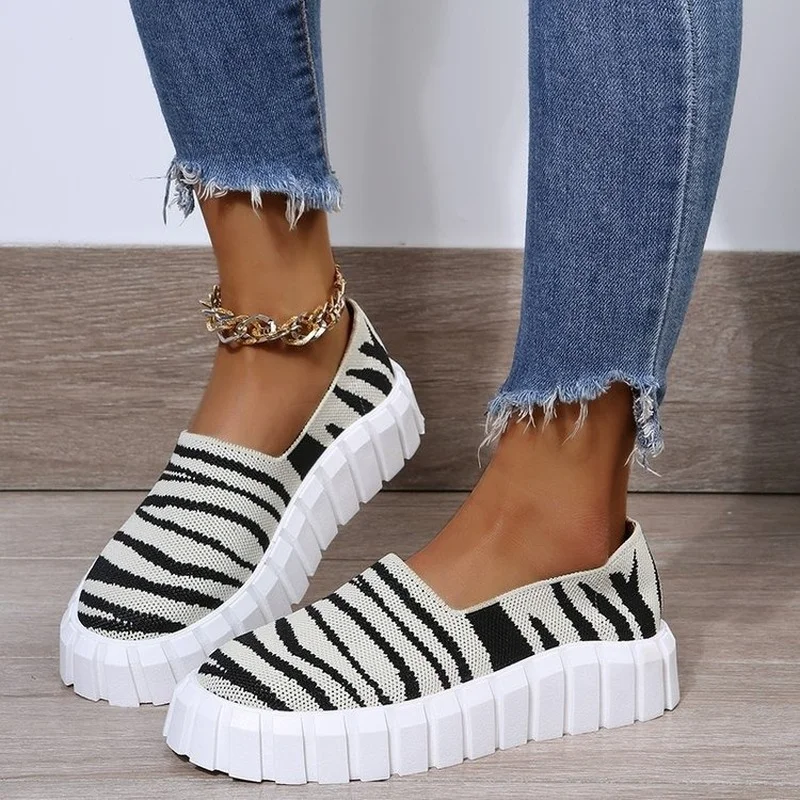 2022 Women Platform Casual Shoe Summer Mesh Breathable Woman Sneakers Solid Color Slip-On Ladies Walking Shoes Female Flats
2022 Women Platform Casual Shoe Summer Mesh Breathable Woman Sneakers Solid Color Slip-On Ladies Walking Shoes Female Flats